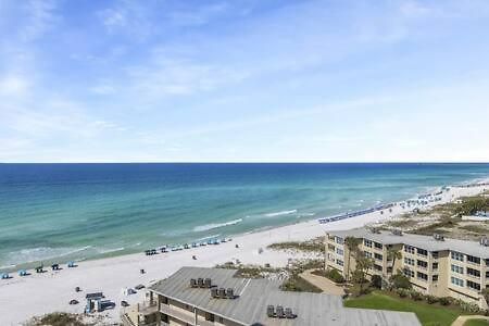 The Scallop By Brightwild-Beachfront Condo Destin Zewnętrze zdjęcie