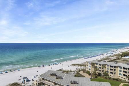 The Scallop By Brightwild-Beachfront Condo Destin Zewnętrze zdjęcie