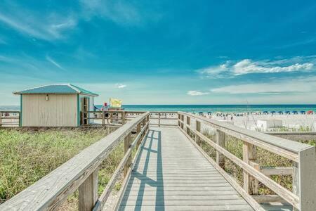 The Scallop By Brightwild-Beachfront Condo Destin Zewnętrze zdjęcie